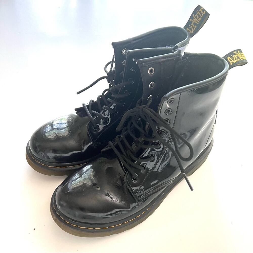 Dr. Martens Doc 1460 J Black Patent Lace Up Boots MENS SZ 4 ; WOMENS SZ 5 combat